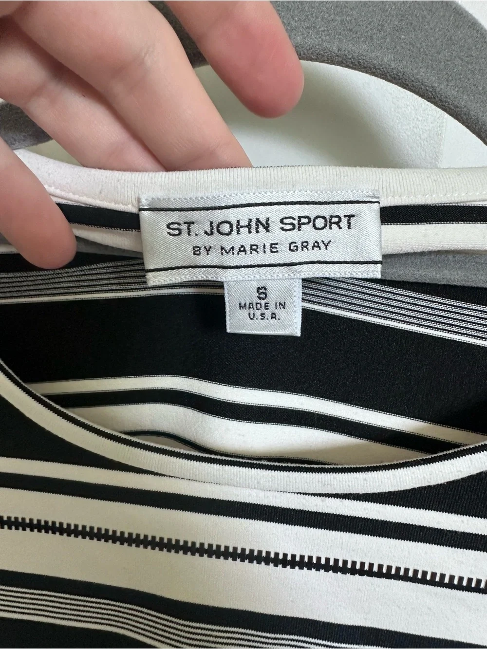St. John - Shirt - Picture 3 of 5